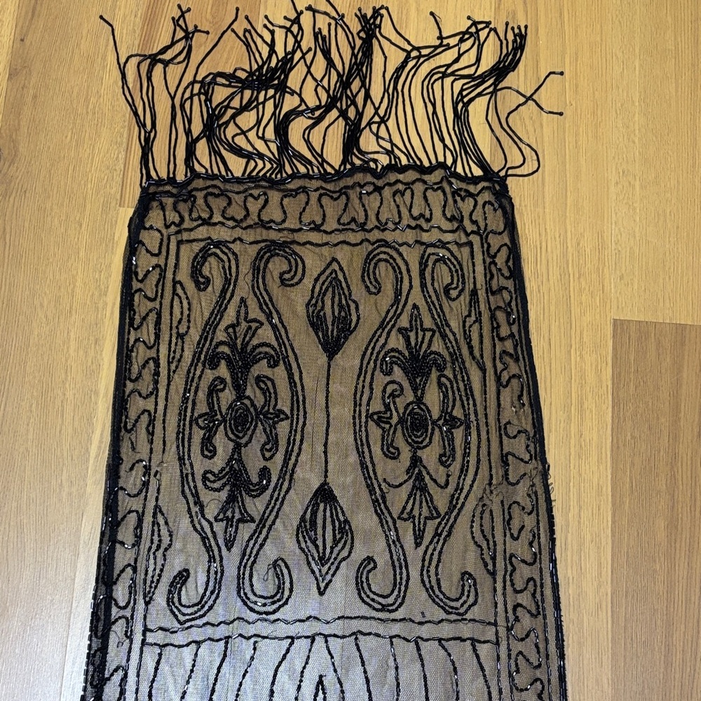 Elegant Black Sheer Scarf - Picture 5 of 6